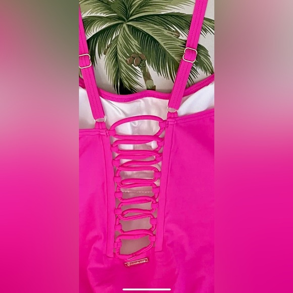 Michael Kors Pink One Piece Swimsuit Scoop Neck High Cut - Picture 13 of 14